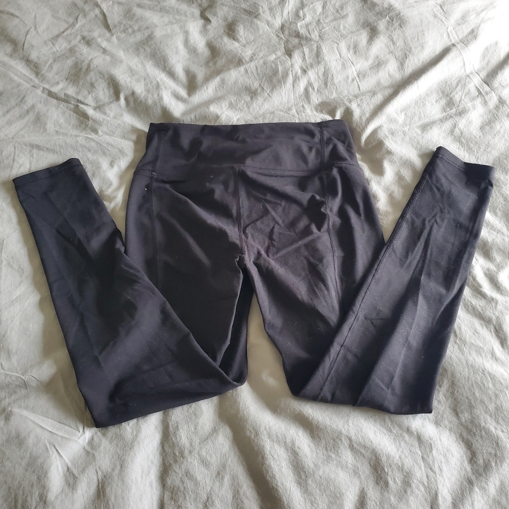 VS Leggings - Picture 4 of 7